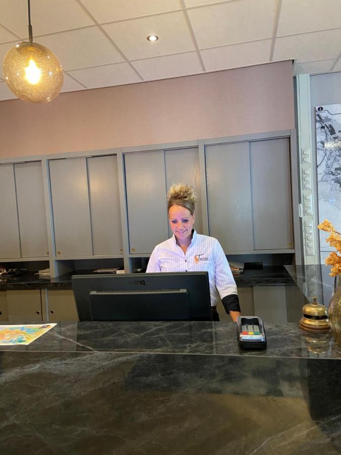 Hotel Restaurant Talens クーフォルデン エクステリア 写真